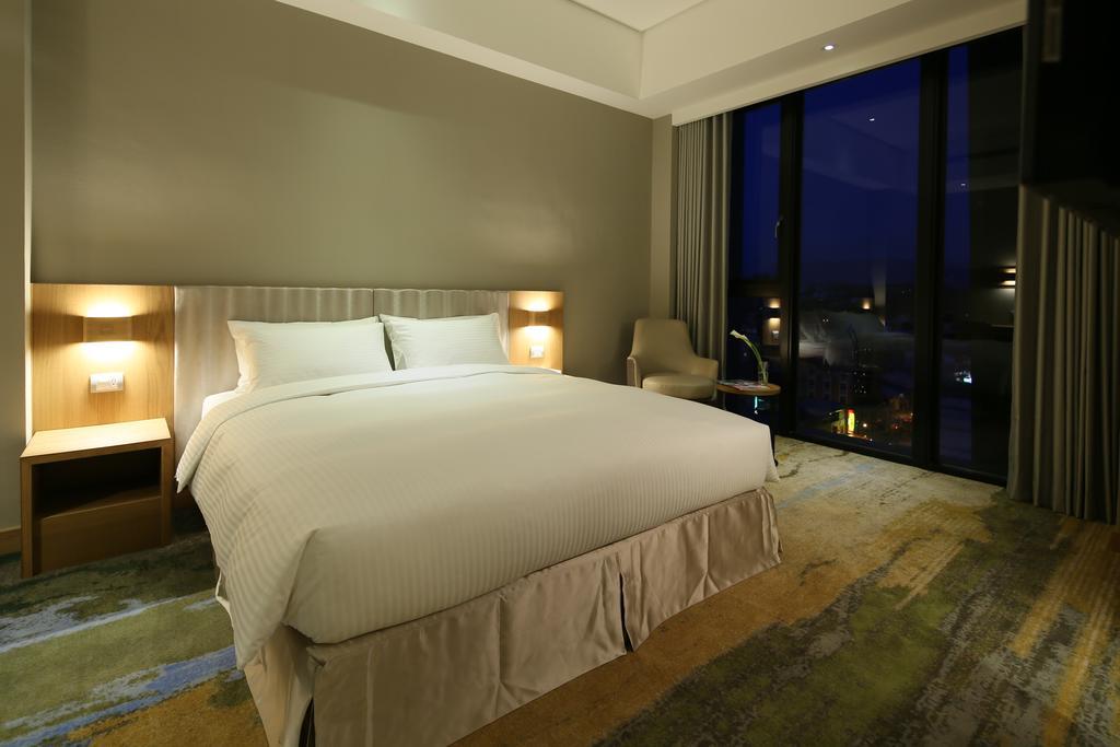 צ'יאיי סיטי South Urban Hotel מראה חיצוני תמונה