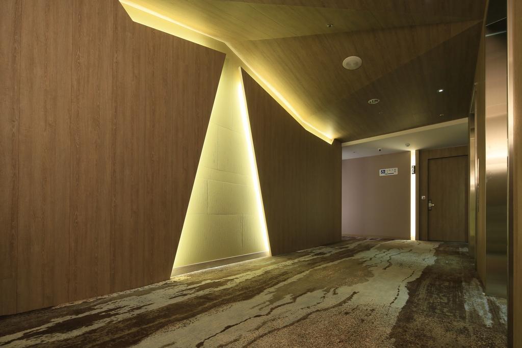 צ'יאיי סיטי South Urban Hotel מראה חיצוני תמונה